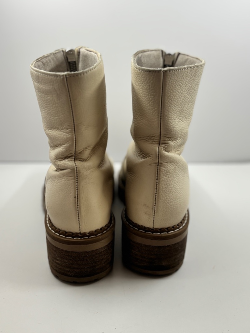 Front-Zip Cream Leather Ankle Boots for Women - Picture 3 of 10